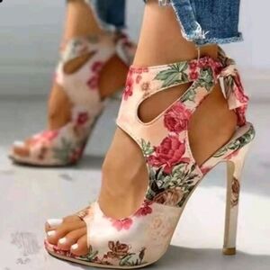 Floral heels